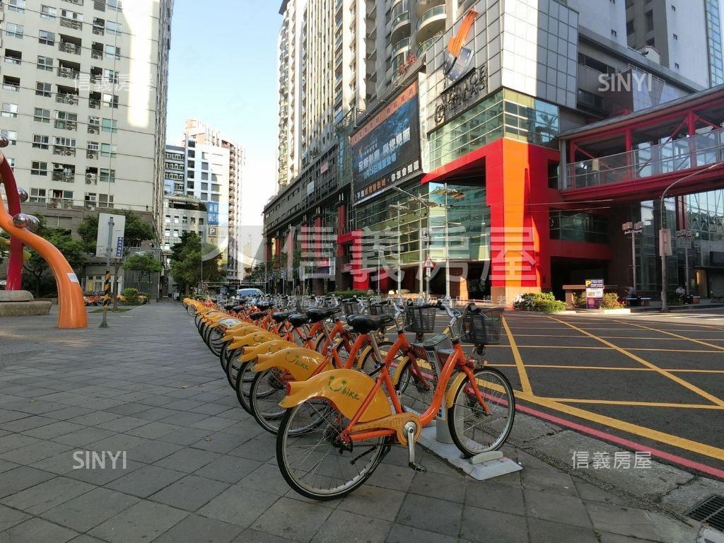 稀有海華１＋１房車位房屋室內格局與周邊環境