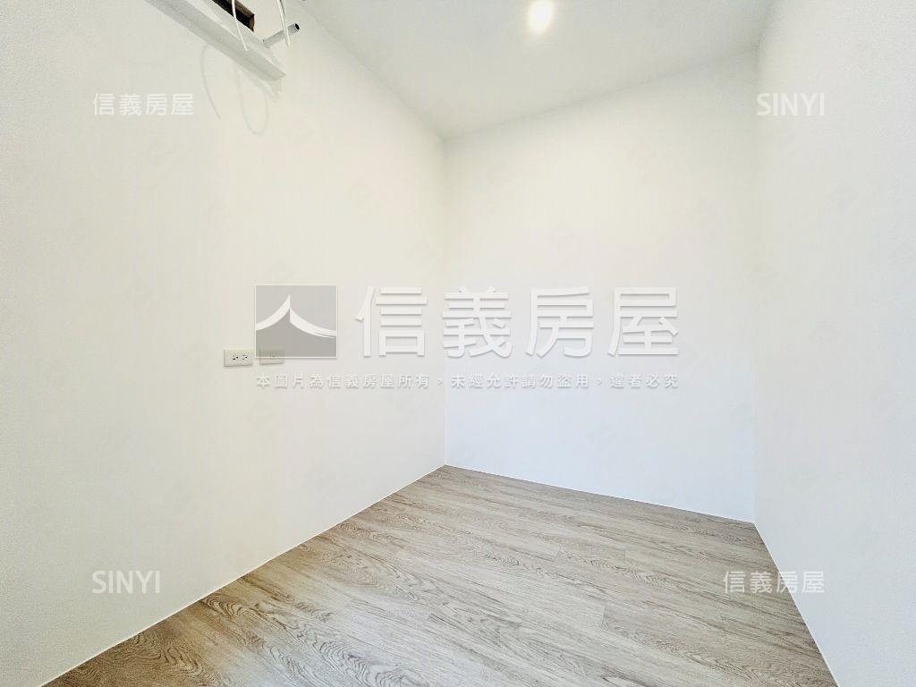 三和國中捷運採光美宅房屋室內格局與周邊環境