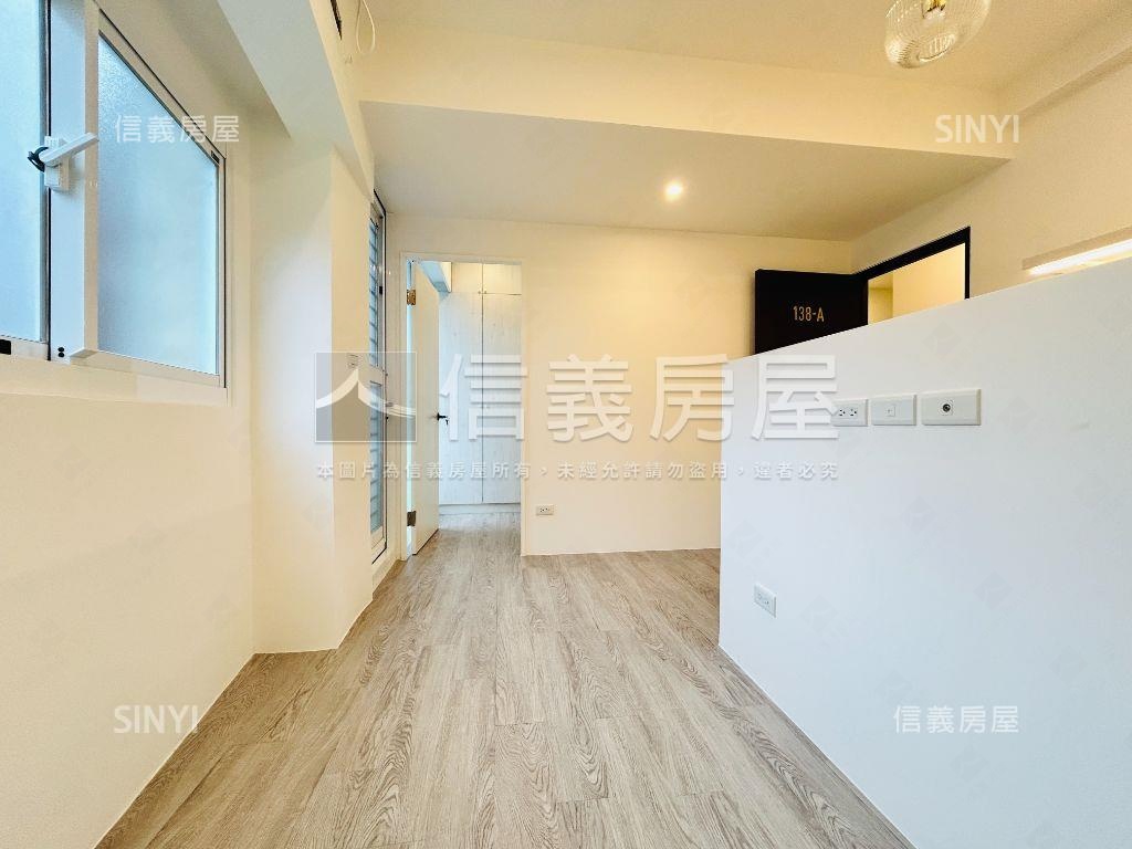 三和國中捷運採光美宅房屋室內格局與周邊環境