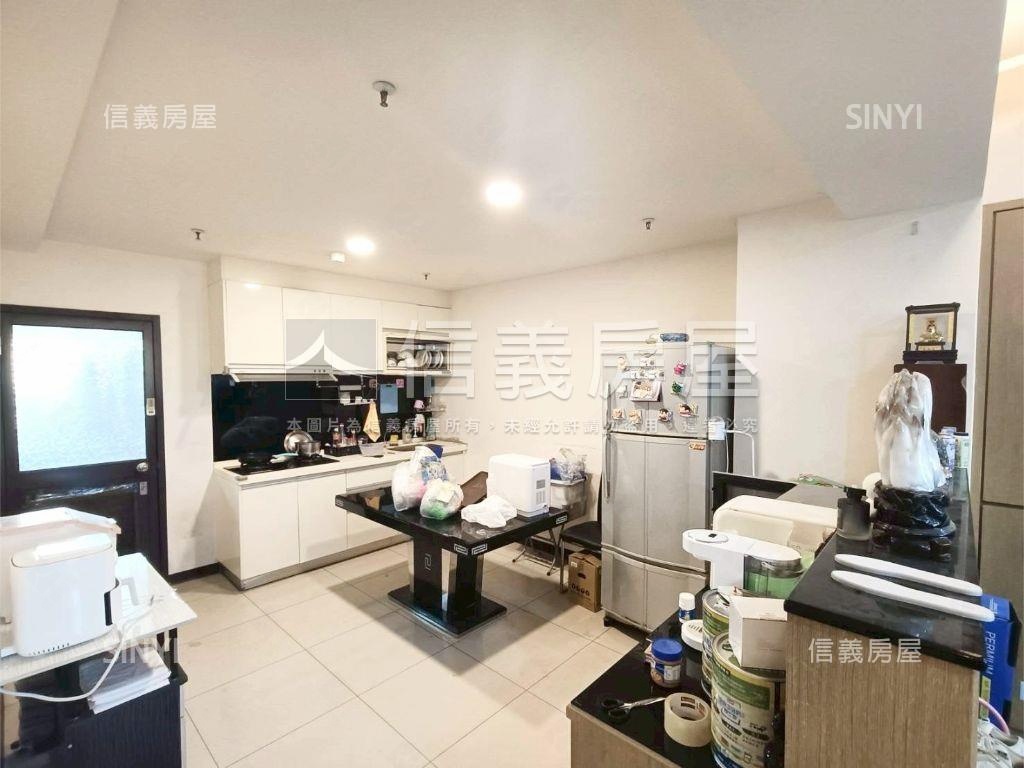 美樹館景觀裝潢四房雙車位房屋室內格局與周邊環境