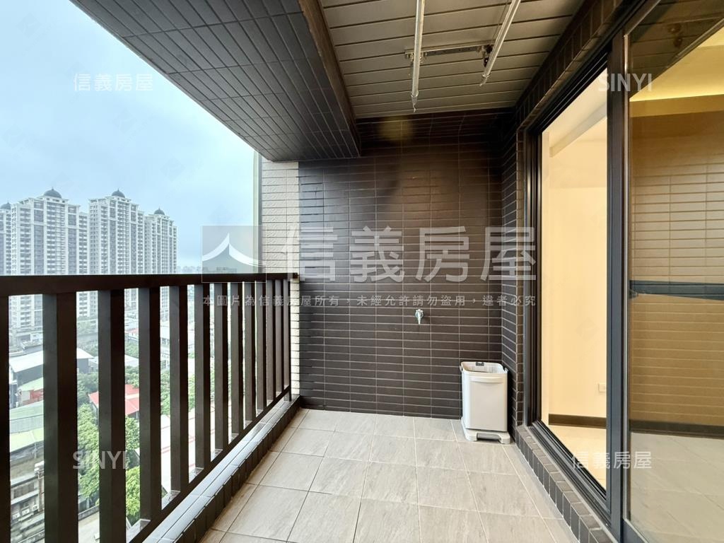 土城重劃區三房㊣綠野仙蹤房屋室內格局與周邊環境