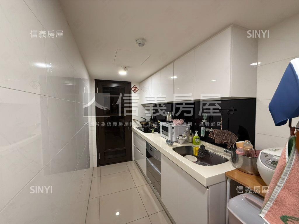 寶欣里安三房車位房屋室內格局與周邊環境