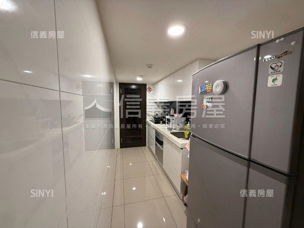 寶欣里安三房車位房屋室內格局與周邊環境