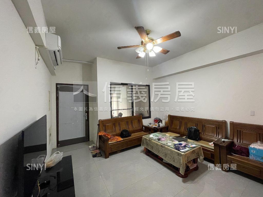 關廟靜巷輕屋齡五房透天房屋室內格局與周邊環境