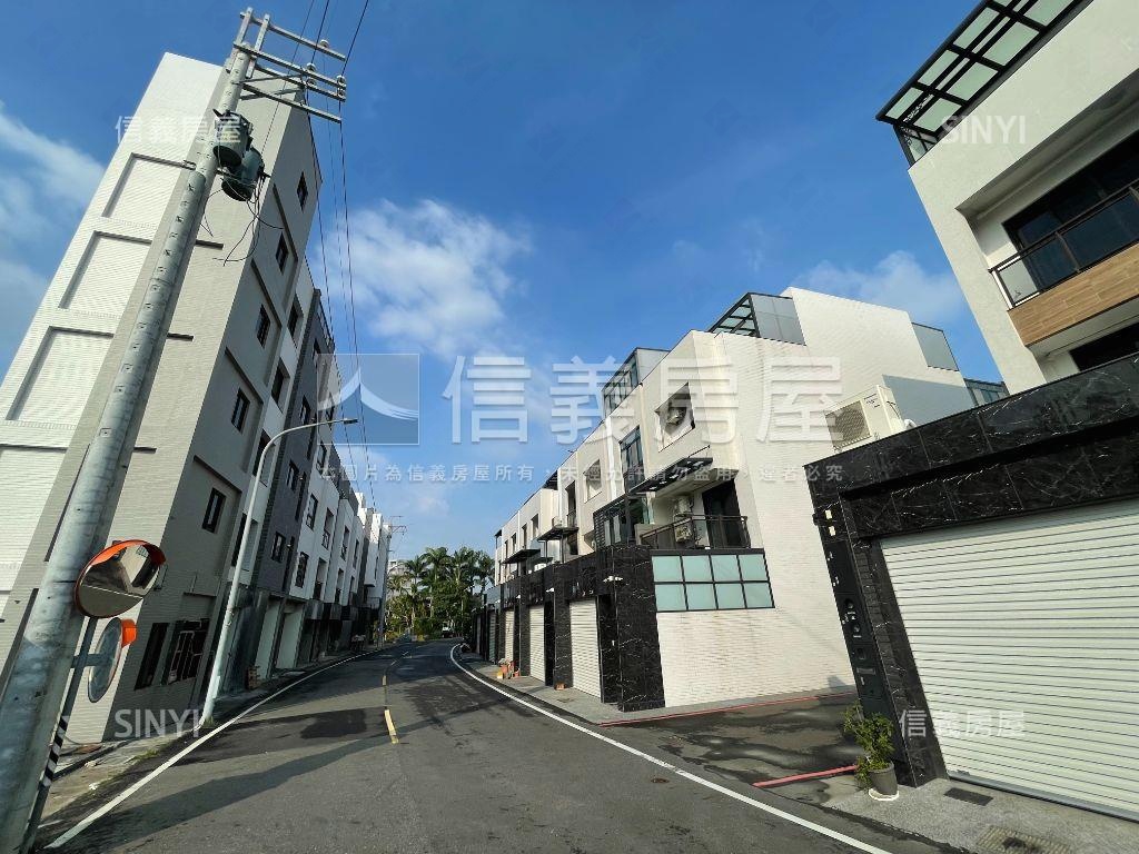 關廟靜巷輕屋齡五房透天房屋室內格局與周邊環境