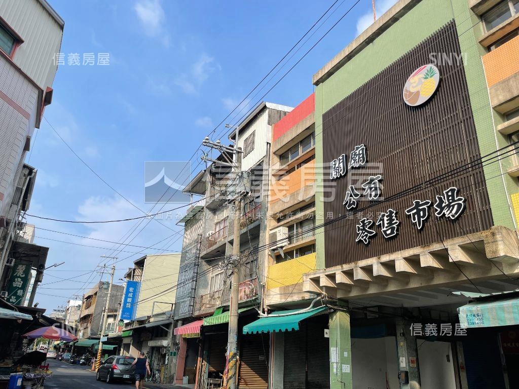 關廟靜巷輕屋齡五房透天房屋室內格局與周邊環境