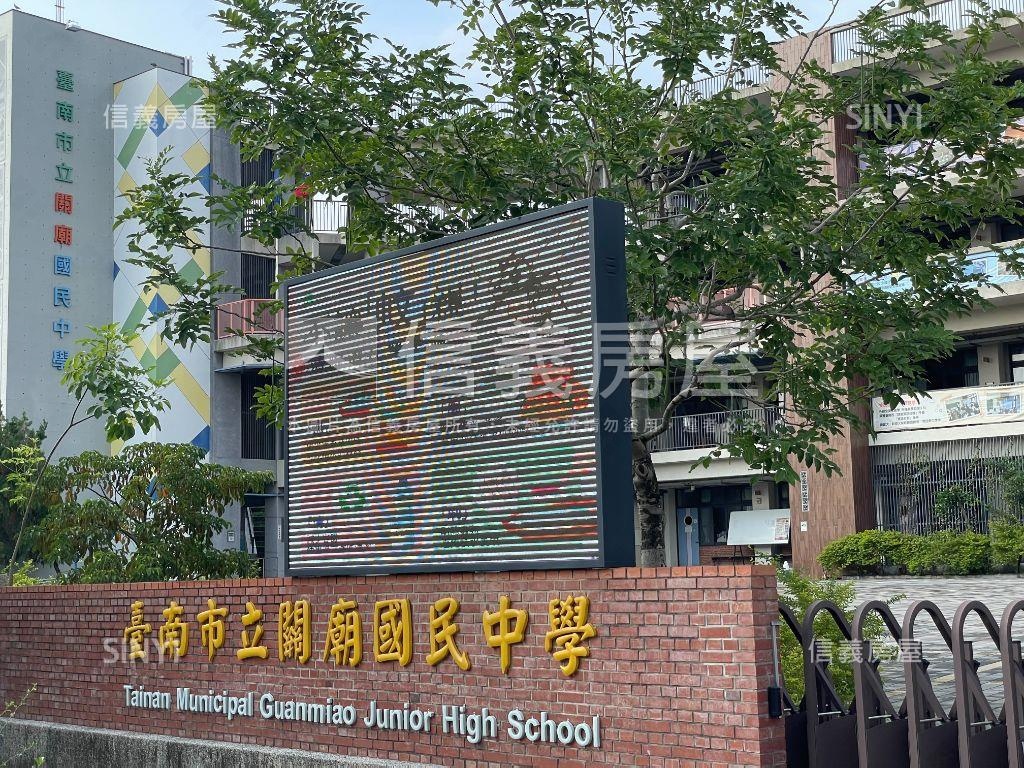 關廟靜巷輕屋齡五房透天房屋室內格局與周邊環境