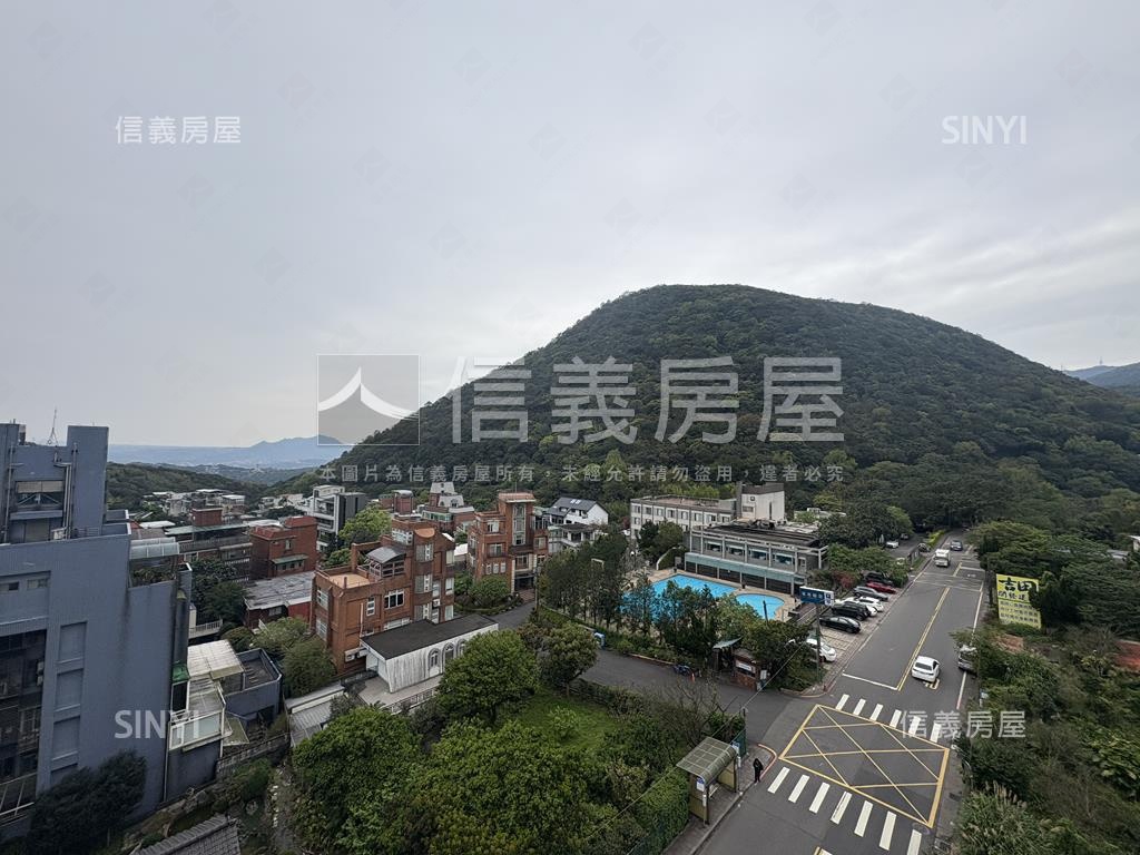 陽明山大空間電梯兩房房屋室內格局與周邊環境