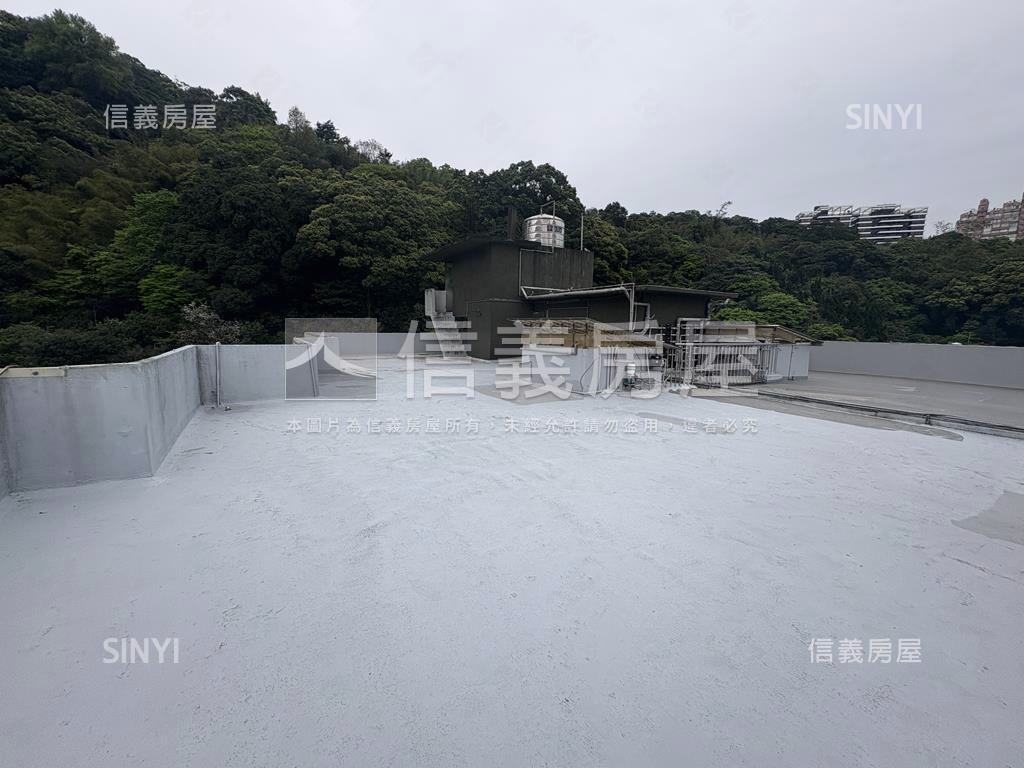 陽明山大空間電梯兩房房屋室內格局與周邊環境