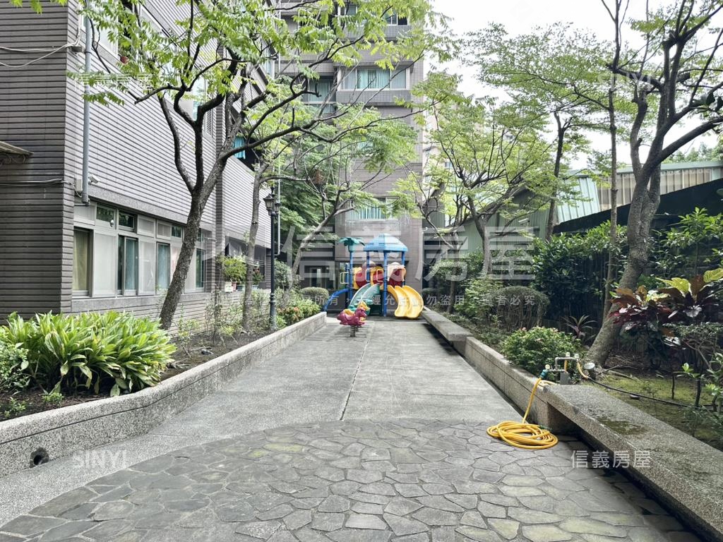 馥華生活家房屋室內格局與周邊環境