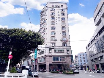 中區貴族新第採光套房