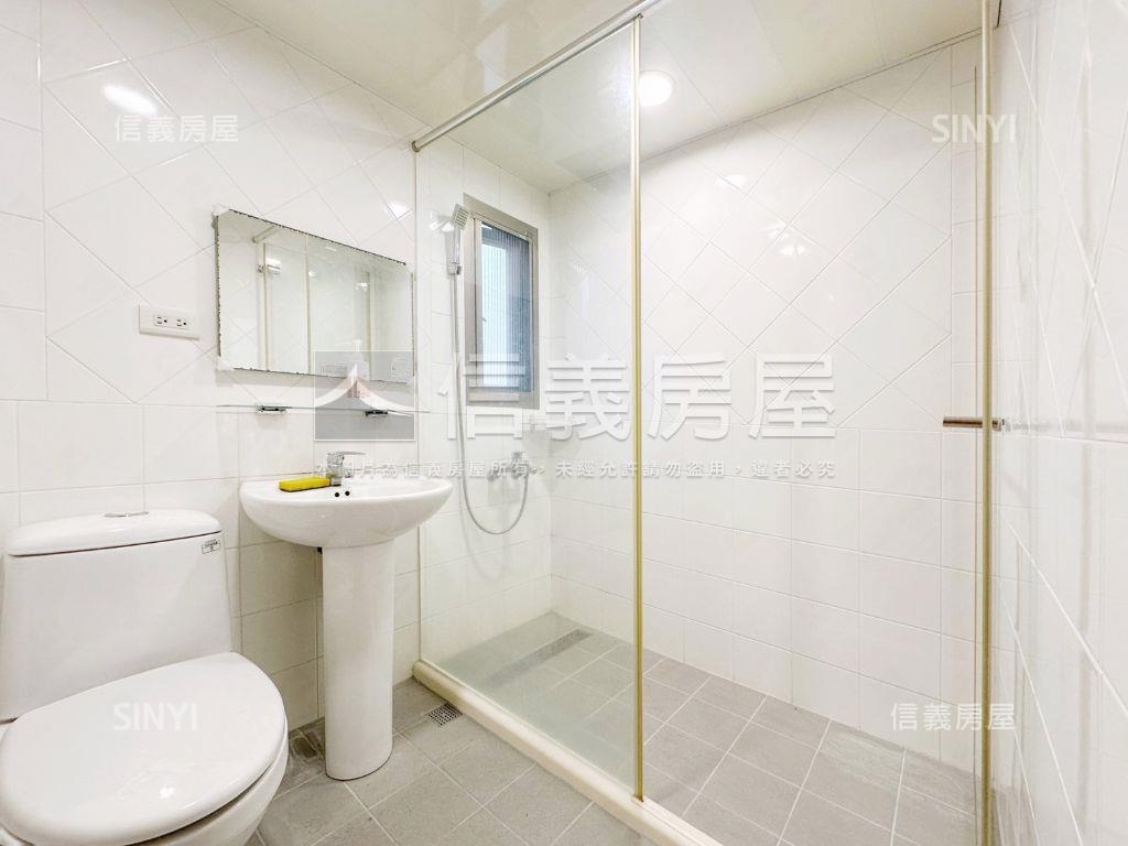含翠華廈雙衛浴開窗房屋室內格局與周邊環境