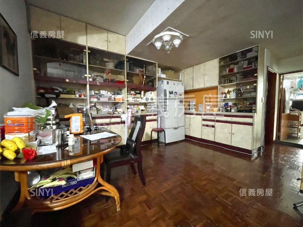 景觀綠意宅｜平等街大三房房屋室內格局與周邊環境