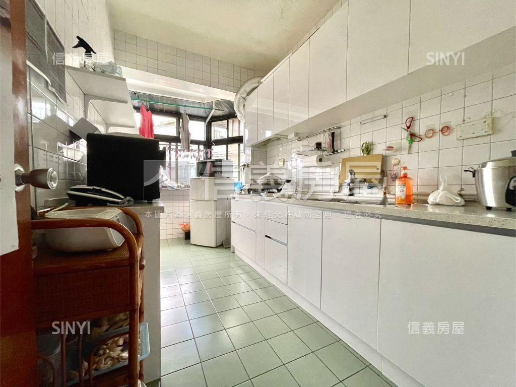 景觀綠意宅｜平等街大三房房屋室內格局與周邊環境
