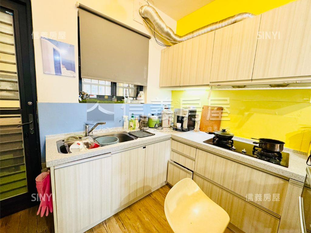 正萬大路●３樓帶頂加房屋室內格局與周邊環境