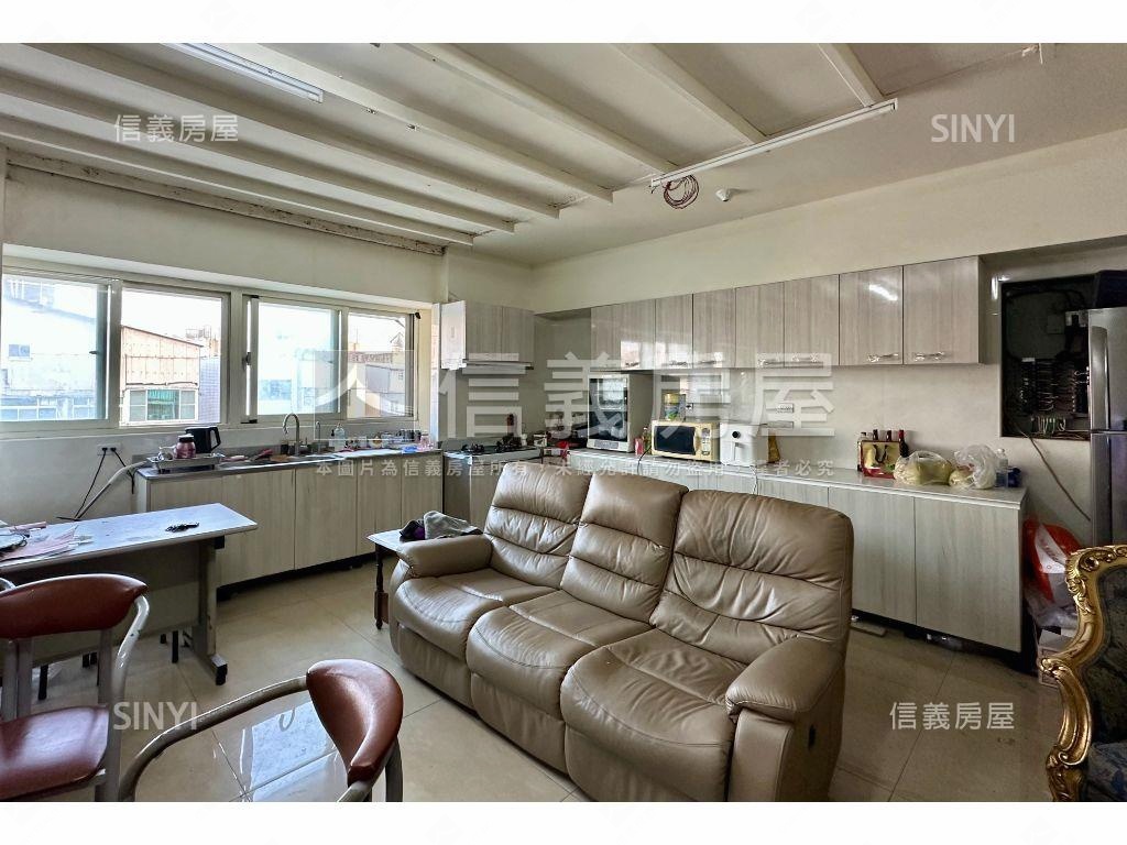 近中國醫角間商辦房屋室內格局與周邊環境