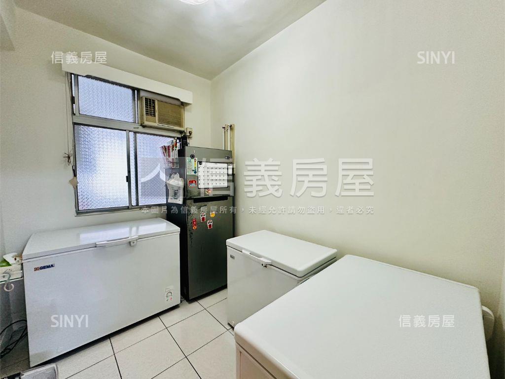 瑞隆拾光邊間公寓２樓房屋室內格局與周邊環境