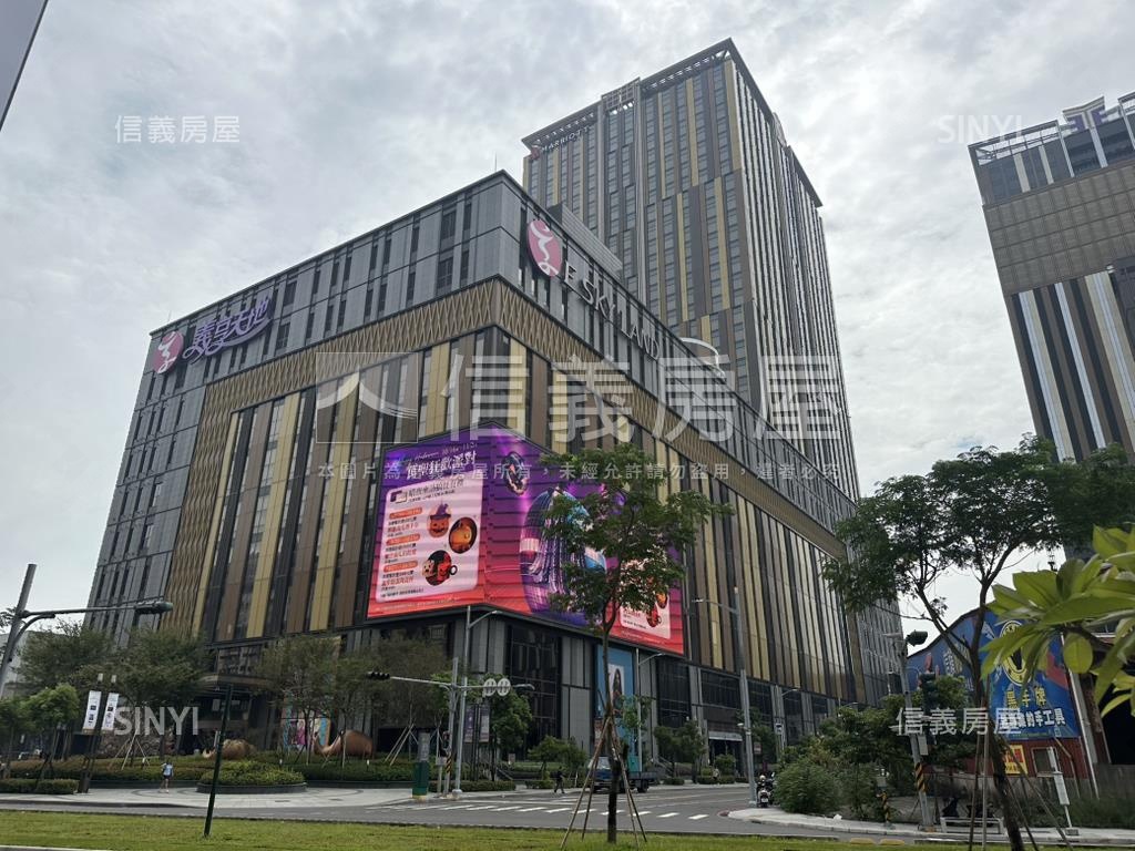 義享百貨邊間採光四房房屋室內格局與周邊環境