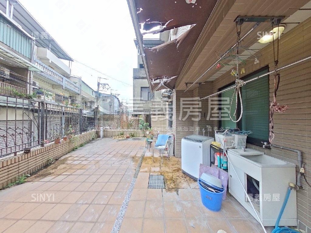 丹鳳捷運鳳翔大空間房屋室內格局與周邊環境