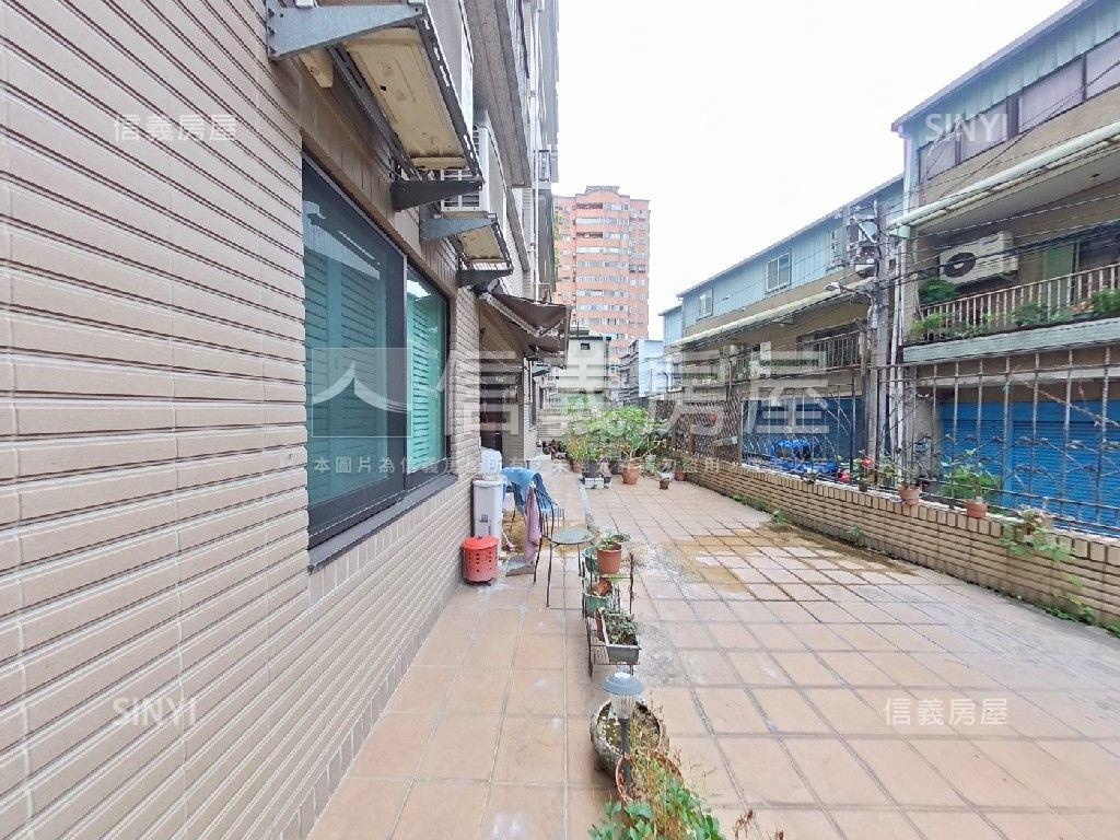 丹鳳捷運鳳翔大空間房屋室內格局與周邊環境