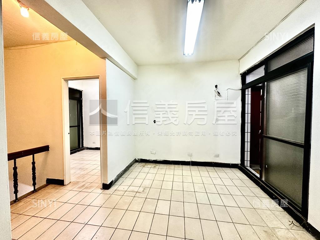 華新街靜巷公寓樓中樓房屋室內格局與周邊環境