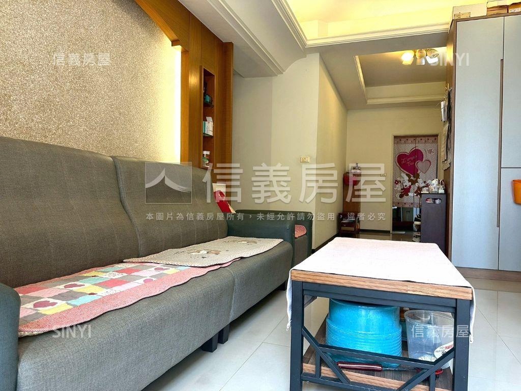 大砌四方稀有釋出四房平車房屋室內格局與周邊環境