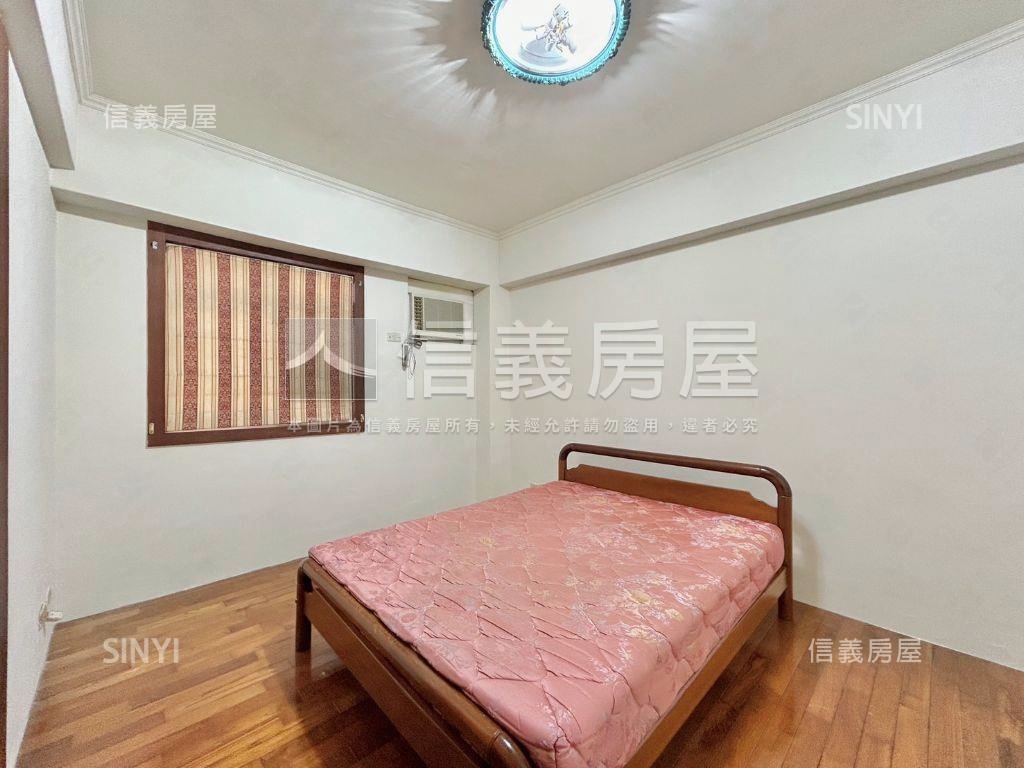 新莊街旭光明亮電梯３房房屋室內格局與周邊環境