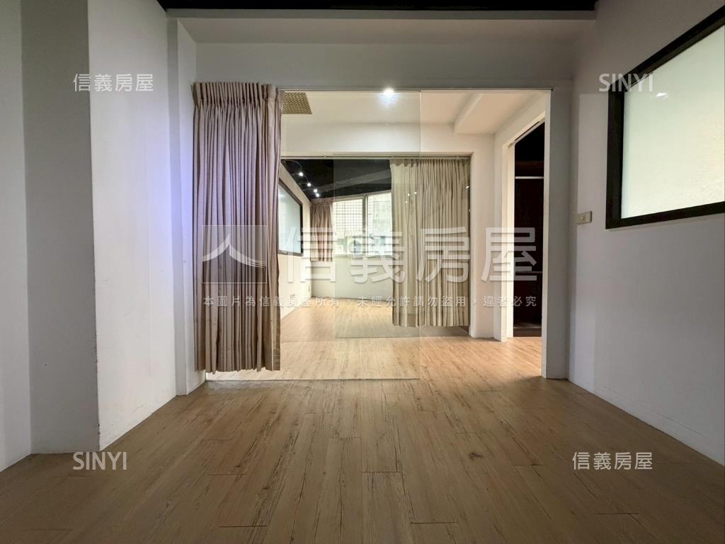 一層一戶電梯住辦房屋室內格局與周邊環境