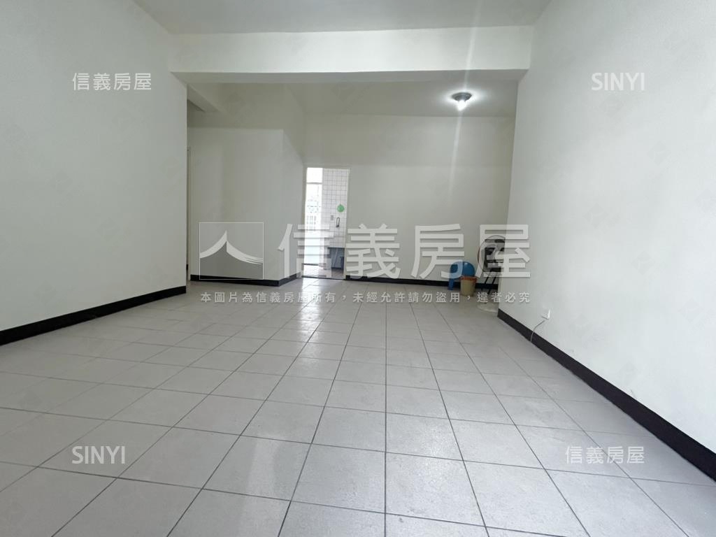 前後陽台清幽美寓４＋５房屋室內格局與周邊環境