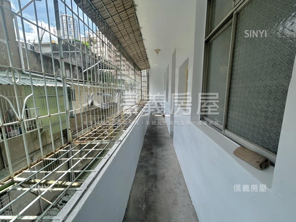 前後陽台清幽美寓４＋５房屋室內格局與周邊環境