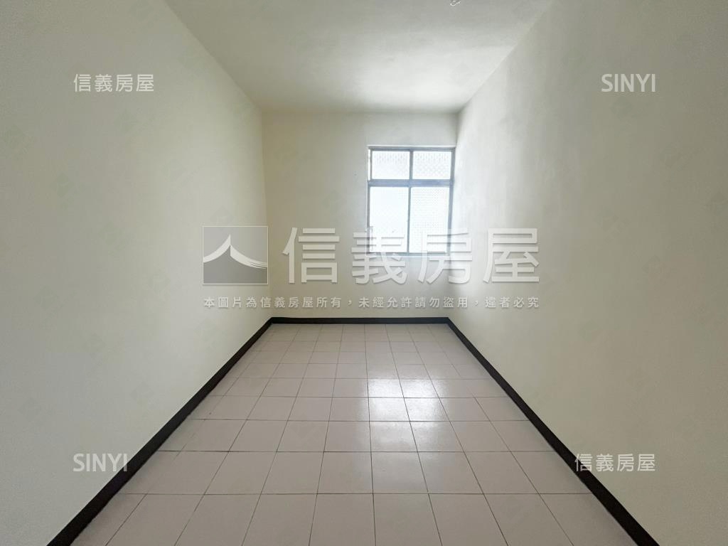 前後陽台清幽美寓４＋５房屋室內格局與周邊環境
