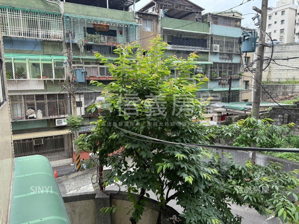 民族街好停車公寓房屋室內格局與周邊環境