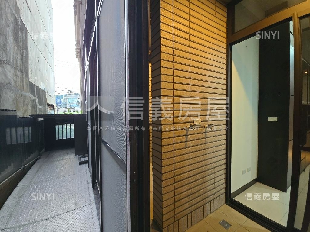 光禾。雙套房採光。圓夢房屋室內格局與周邊環境