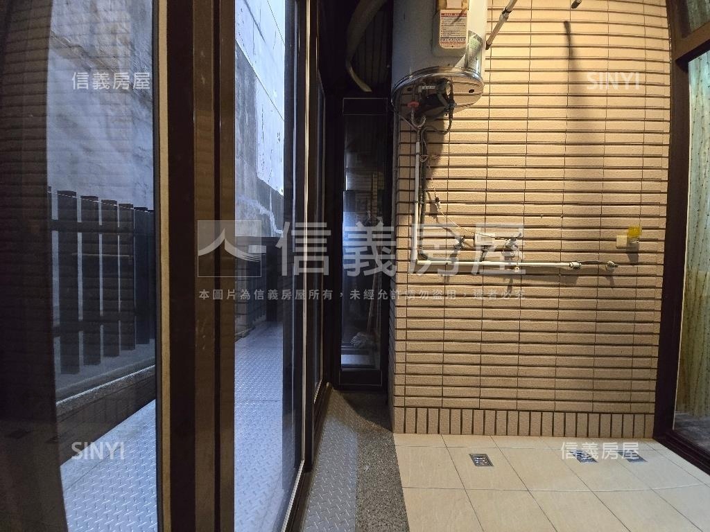 光禾。雙套房採光。圓夢房屋室內格局與周邊環境