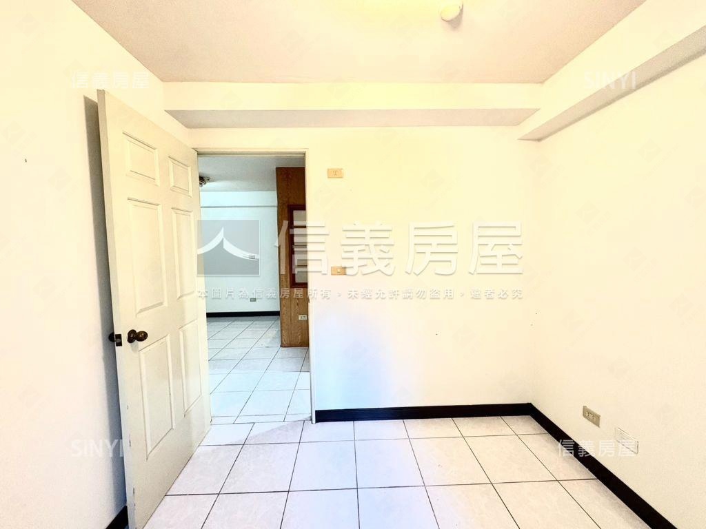 低總價惠文學區三房樹海戶房屋室內格局與周邊環境