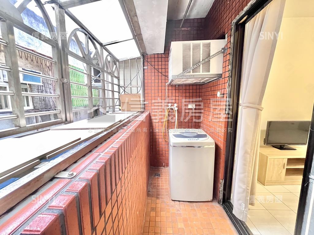 中山站靜巷低總價套房房屋室內格局與周邊環境