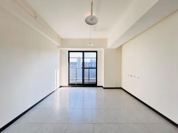 青溪翫高樓層三房車位１