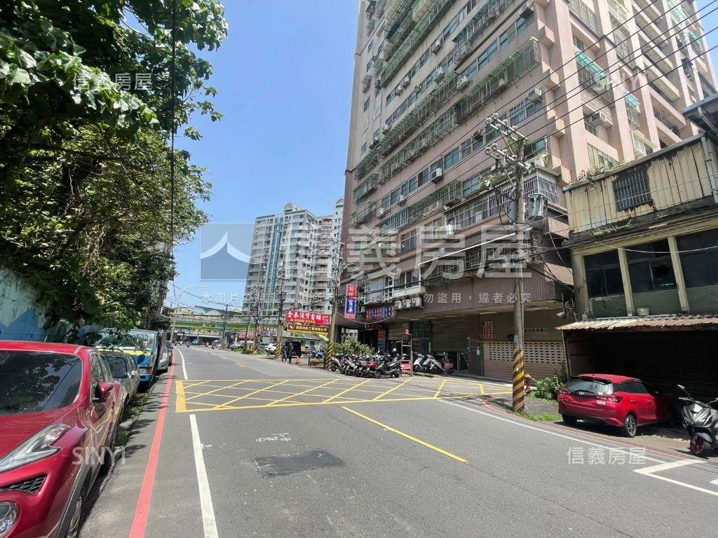 近未來捷運站稀有店辦房屋室內格局與周邊環境