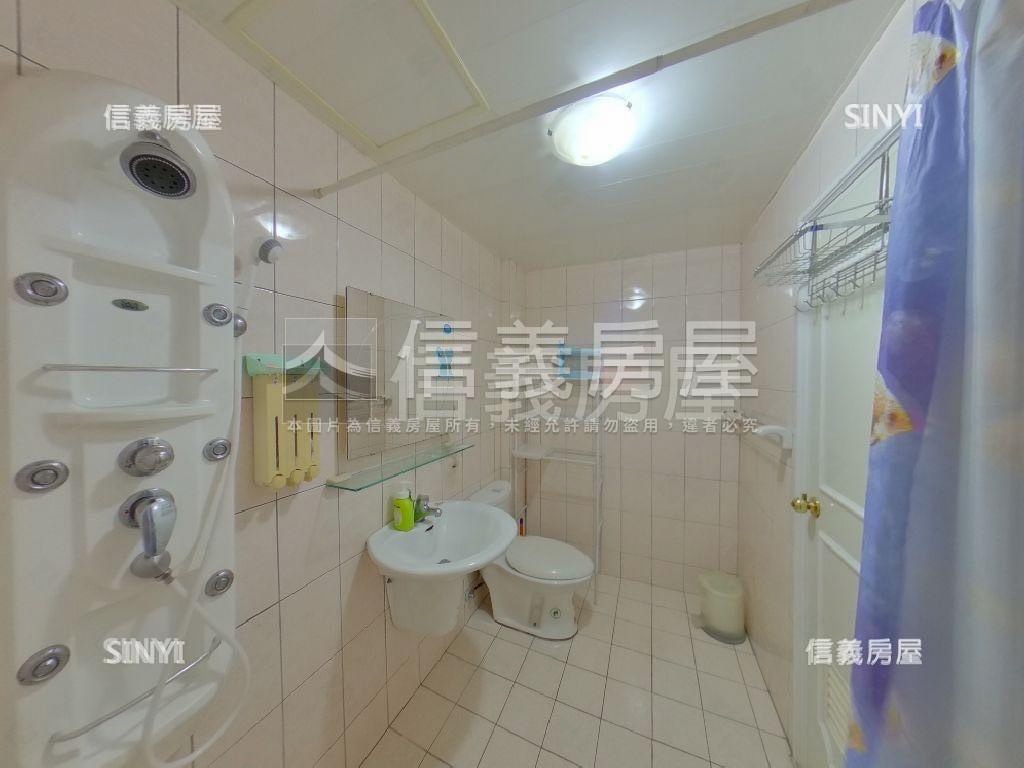 山佳河濱．水景透天房屋室內格局與周邊環境