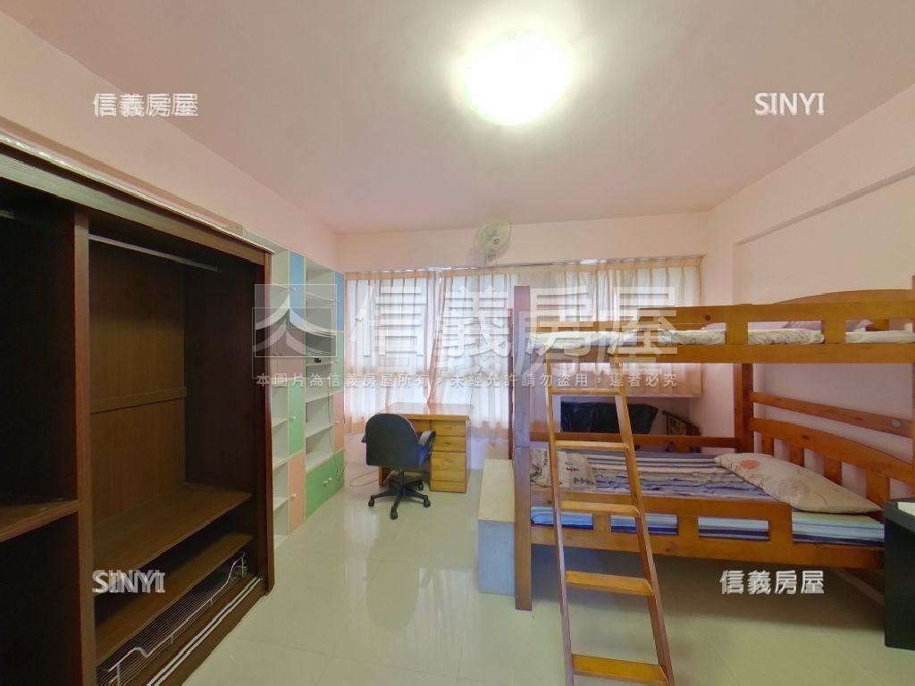 山佳河濱．水景透天房屋室內格局與周邊環境