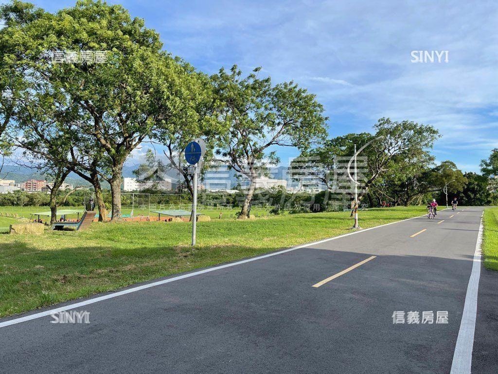 山佳河濱．水景透天房屋室內格局與周邊環境