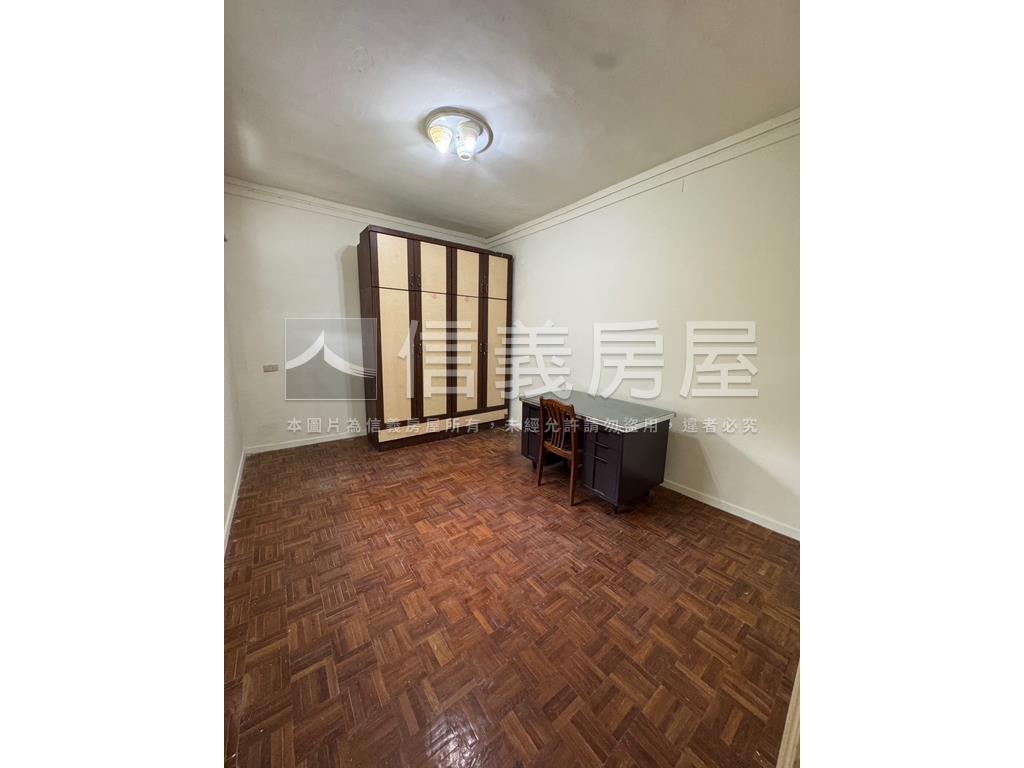 鄰近美麗華生活圈三房公寓房屋室內格局與周邊環境