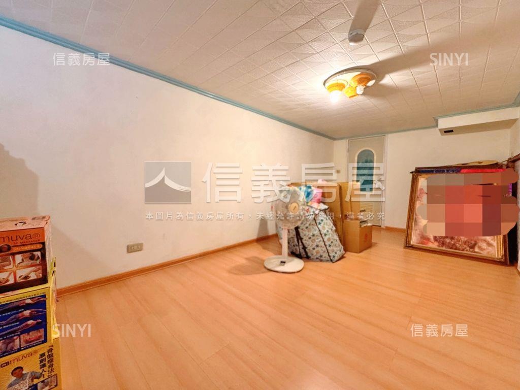 伊吉邦景觀大空間附車位房屋室內格局與周邊環境