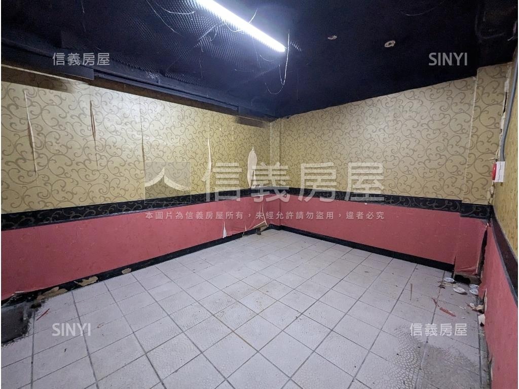 頂溪店鋪地下室房屋室內格局與周邊環境
