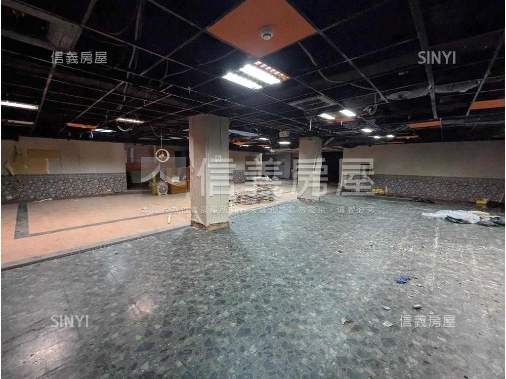 頂溪店鋪地下室房屋室內格局與周邊環境