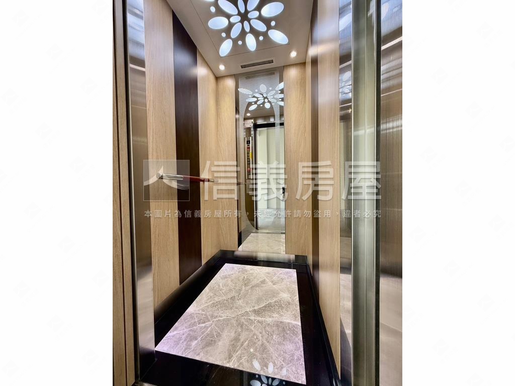 全新電梯別墅房屋室內格局與周邊環境