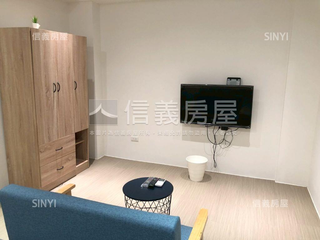 專任縣政二路透天房屋室內格局與周邊環境