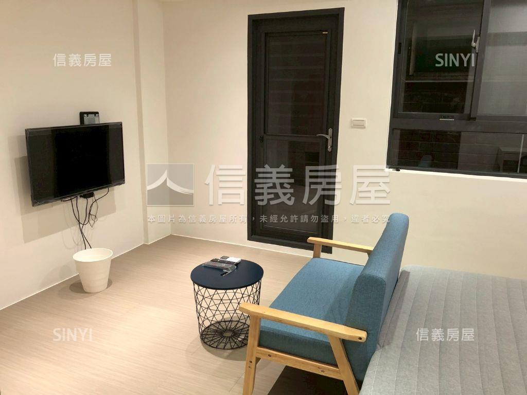 專任縣政二路透天房屋室內格局與周邊環境