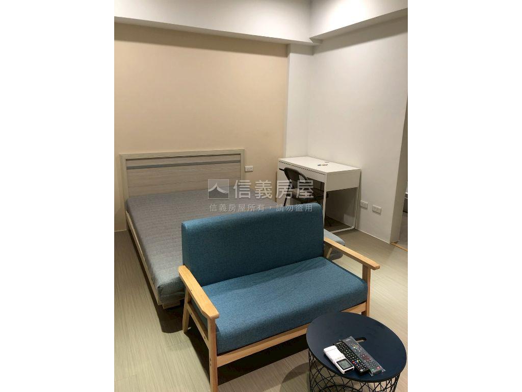 專任竹北縣政二路透天房屋室內格局與周邊環境