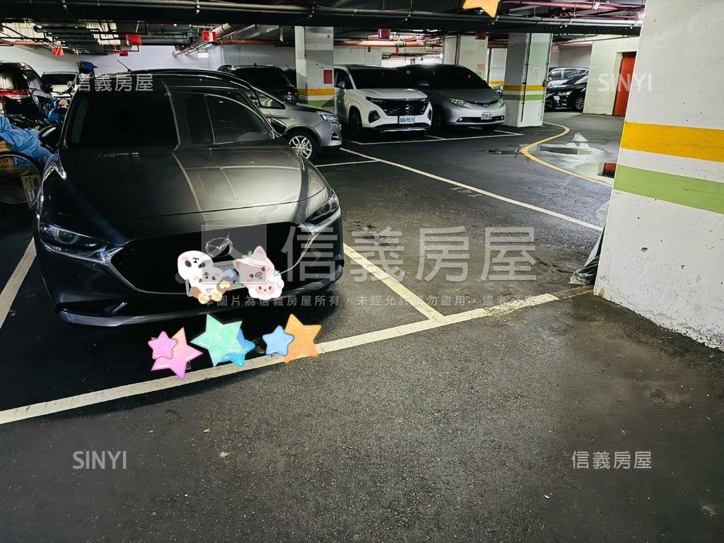 【專任】搶手花廣三房車位房屋室內格局與周邊環境